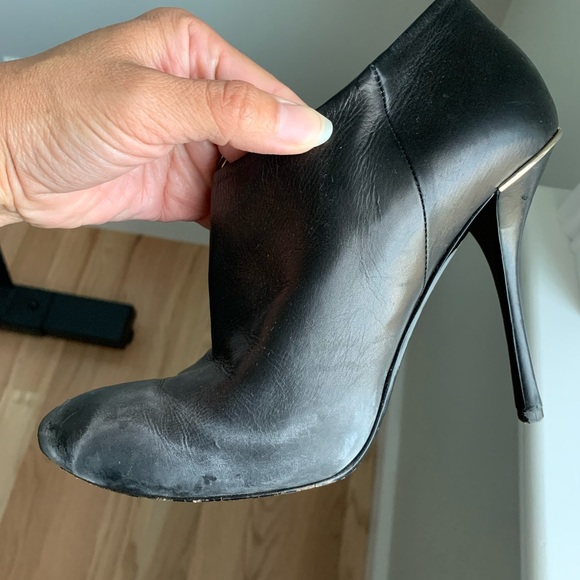 Vintage Gucci booties style 246767 - Picture 10 of 11